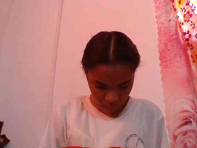 Emelie1a