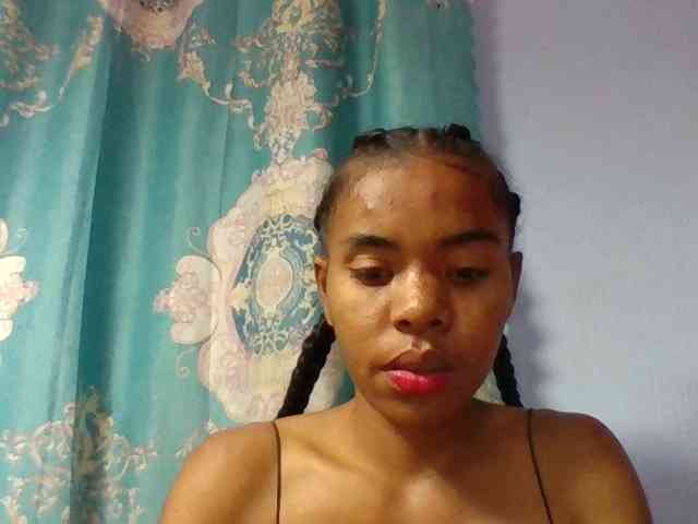 Emelie1a webcam