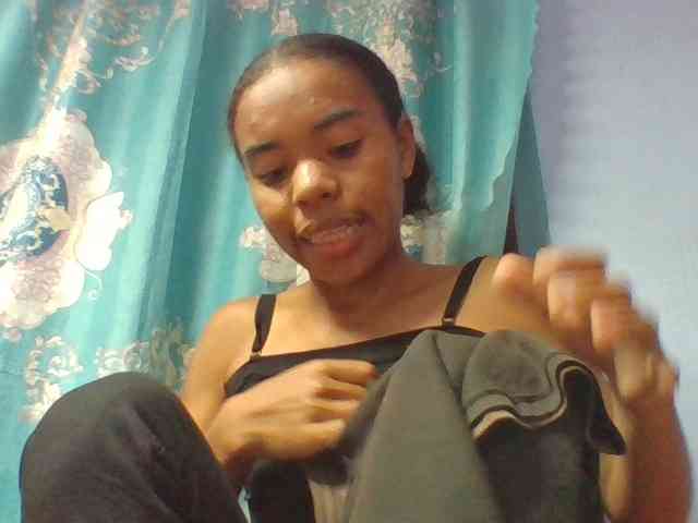 Emelie1a webcam