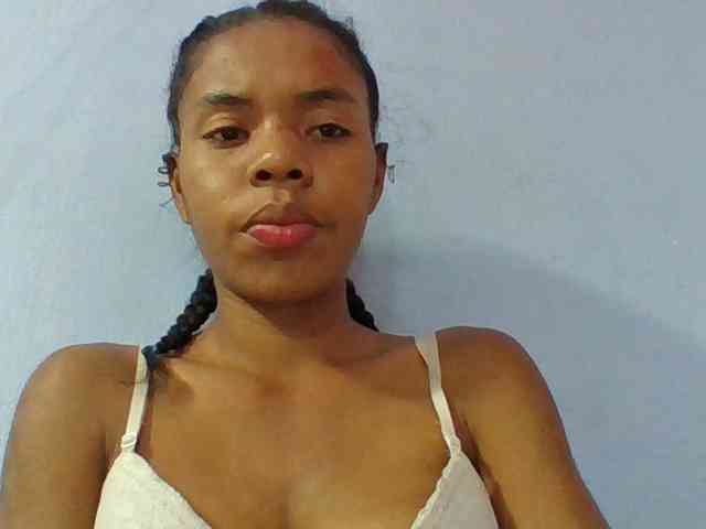 Emelie1a webcam