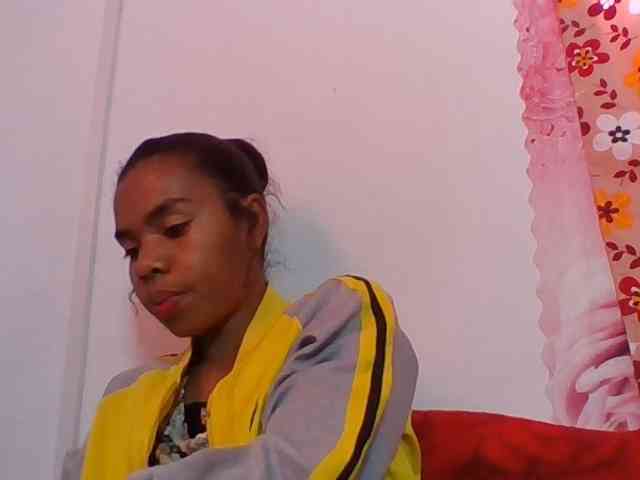 Emelie1a