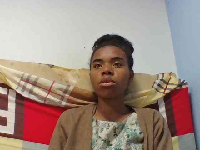 Emelie1a webcam