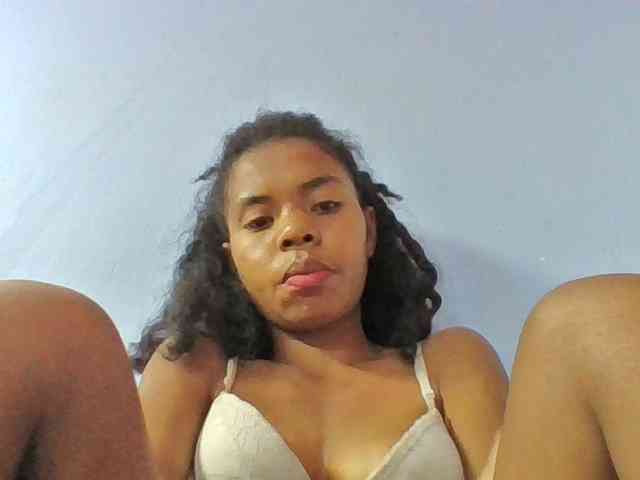 Emelie1a