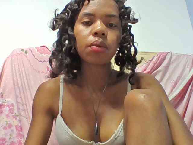 Emelie1a webcam