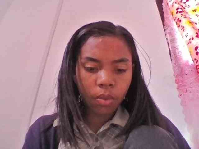 Emelie1a