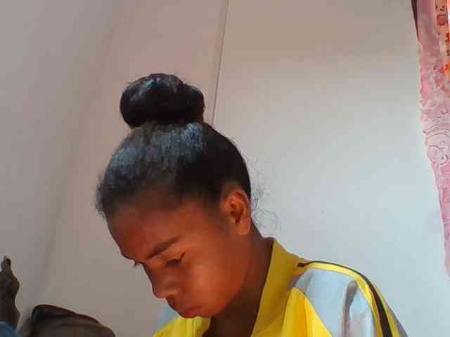 Emelie1a