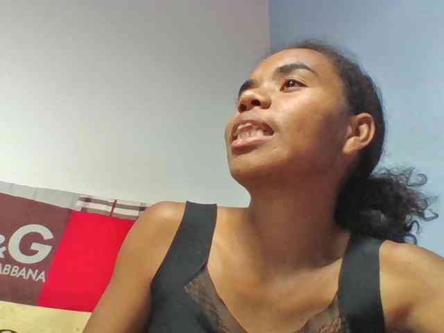 Emelie1a webcam