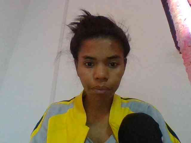 Emelie1a