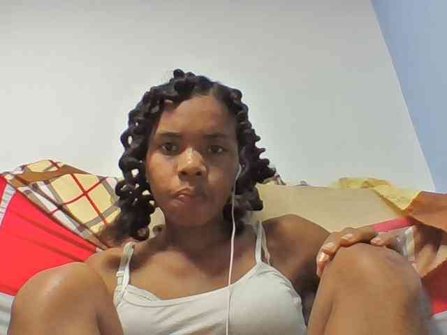 Emelie1a webcam