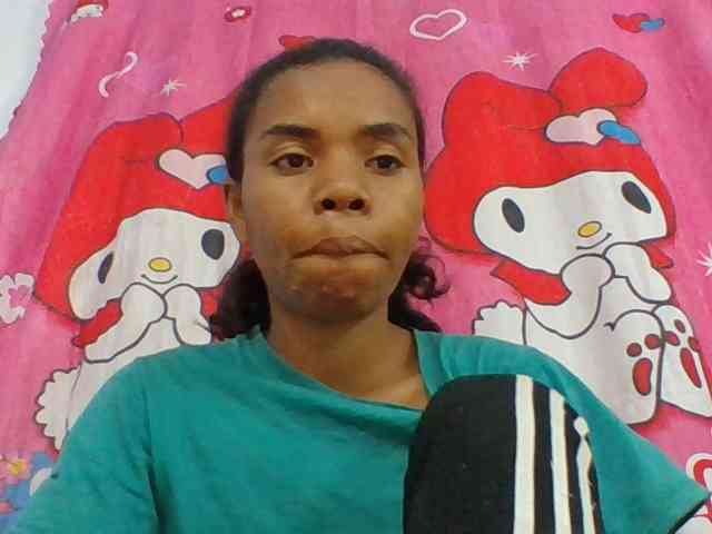 Emelie1a