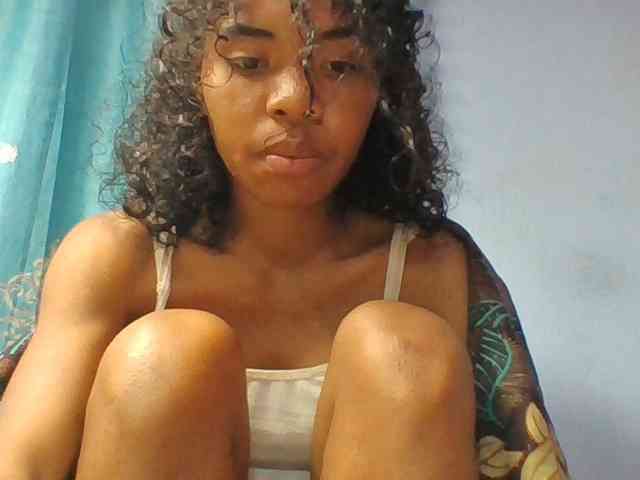 Emelie1a webcam