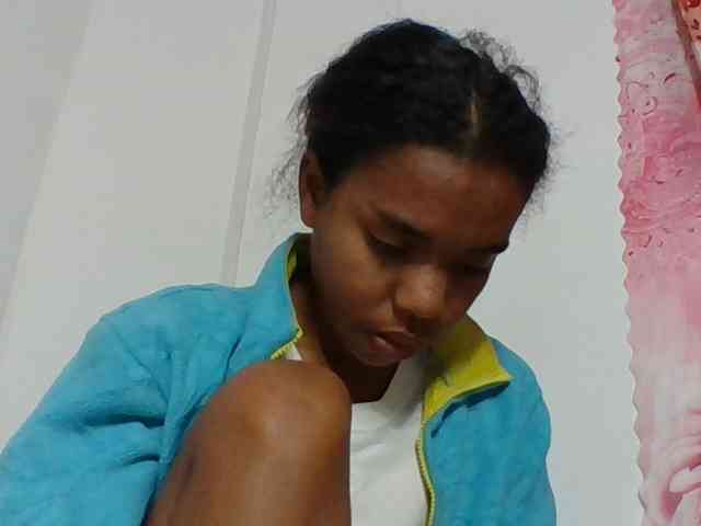 Emelie1a