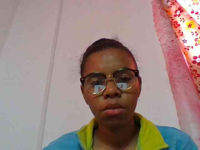 Emelie1a