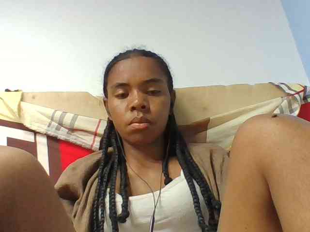 Emelie1a webcam