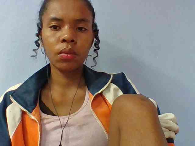 Emelie1a webcam