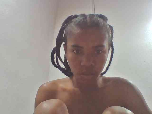 Emelie1a webcam