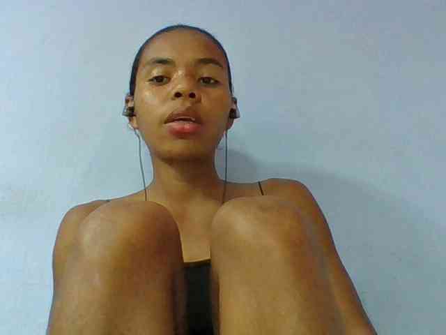 Emelie1a webcam
