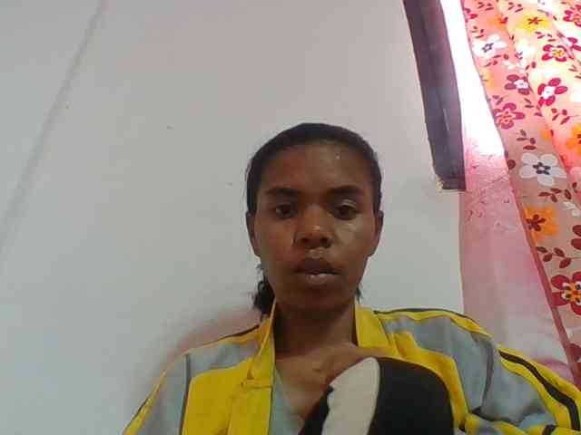 Emelie1a