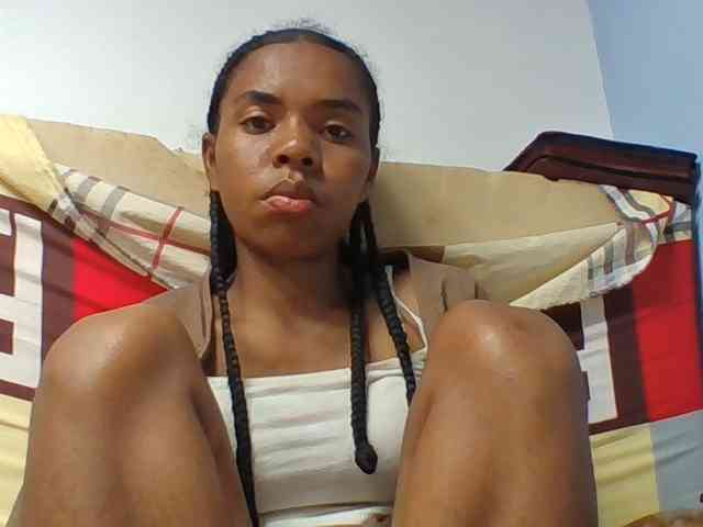 Emelie1a webcam
