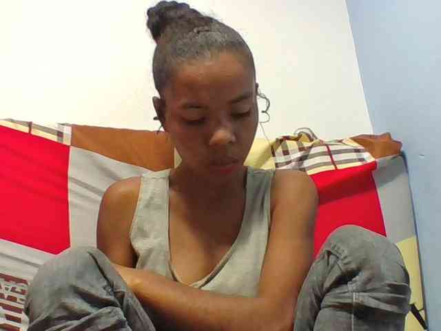 Emelie1a