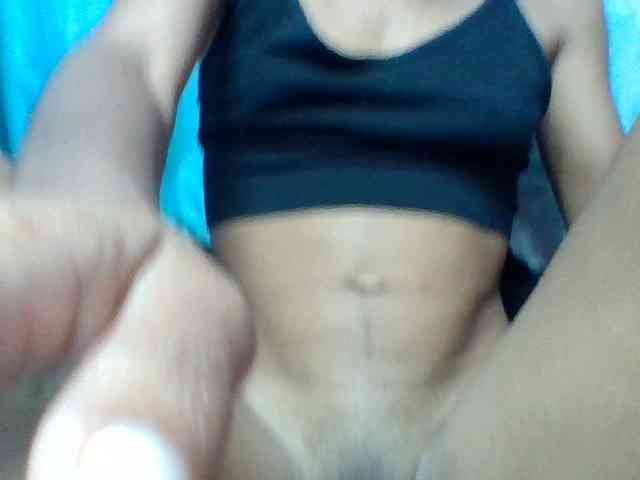 Emelie1a webcam