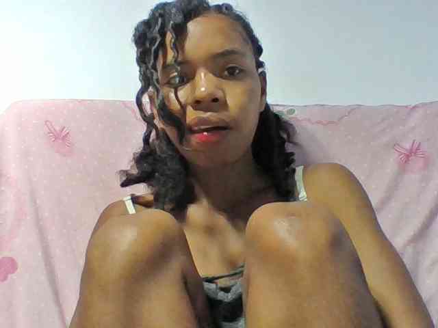 Emelie1a webcam