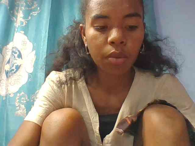 Emelie1a webcam