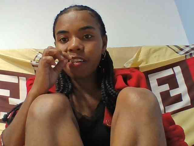 Emelie1a webcam