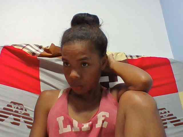 Emelie1a webcam