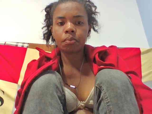 Emelie1a webcam