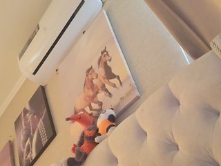 RoxySexy Porn Show