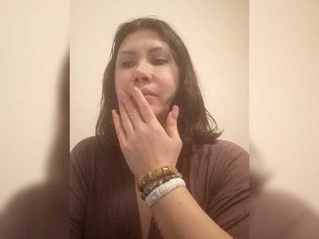 RoxySexy's BongaCams show and profile