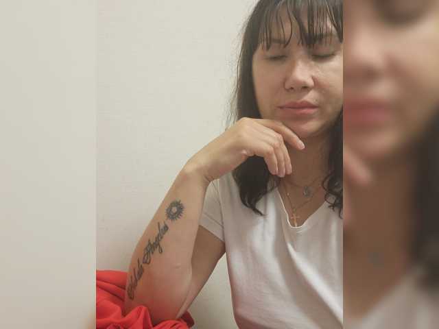 RoxySexy live cam on BongaCams