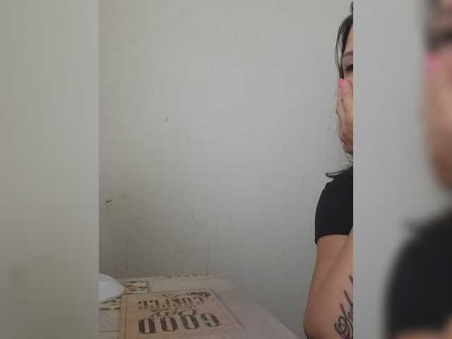 RoxySexy live cam on BongaCams