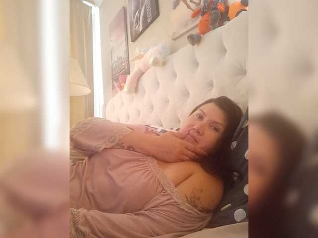 RoxySexy live cam on BongaCams