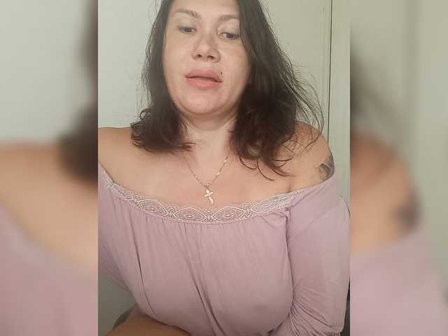 RoxySexy live cam on BongaCams