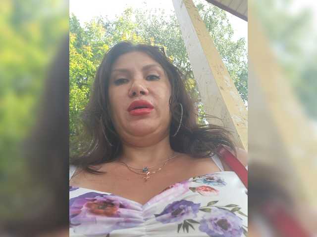 RoxySexy live cam on BongaCams