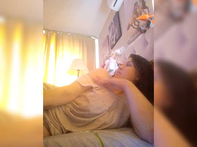 RoxySexy's BongaCams show and profile