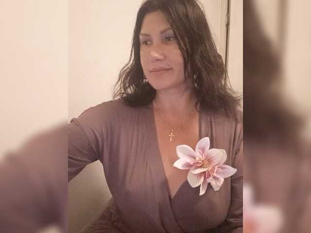 RoxySexy live cam on BongaCams