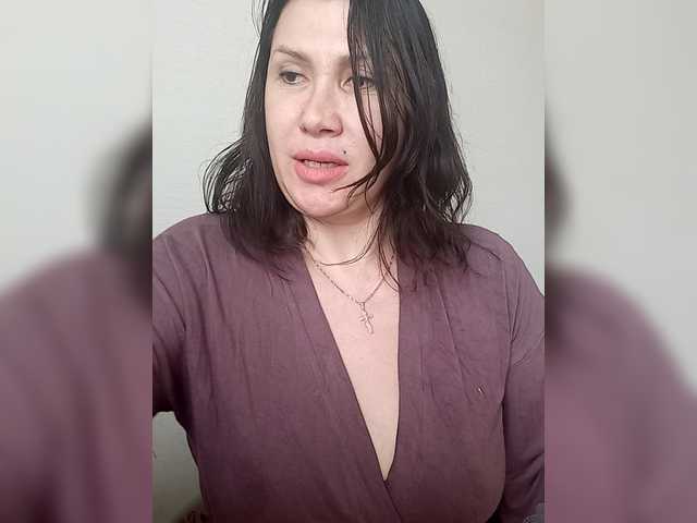 RoxySexy's BongaCams show and profile