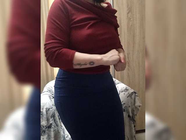 RoxySexy's BongaCams show and profile