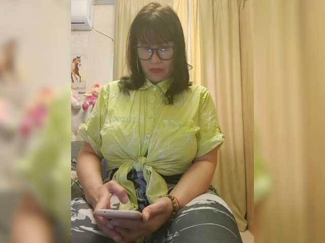 RoxySexy live cam on BongaCams