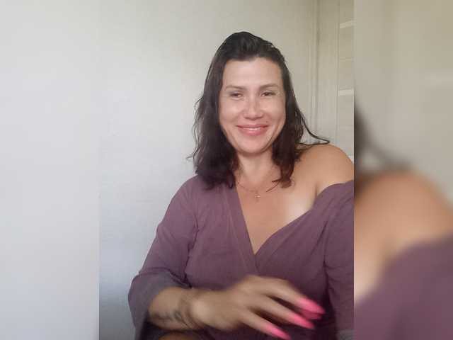 RoxySexy live cam on BongaCams