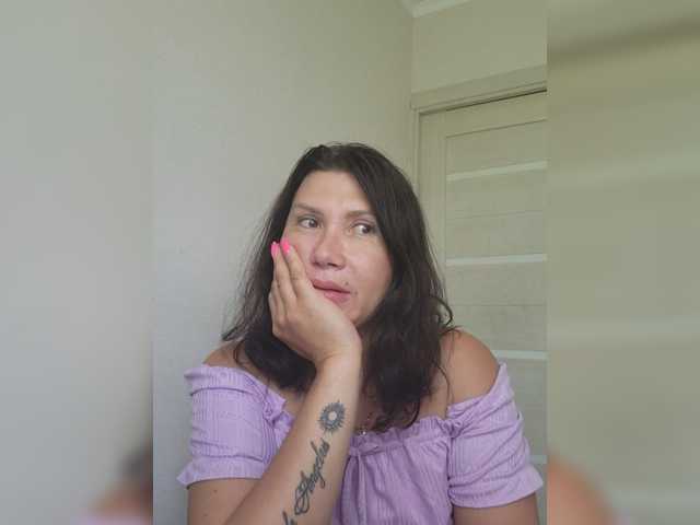 RoxySexy live cam on BongaCams