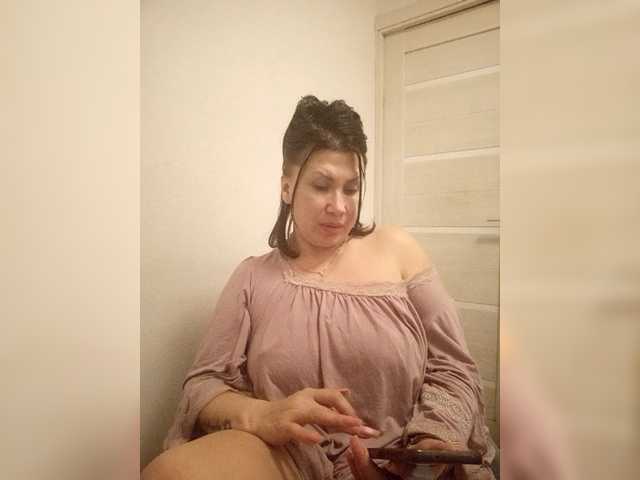 RoxySexy's BongaCams show and profile