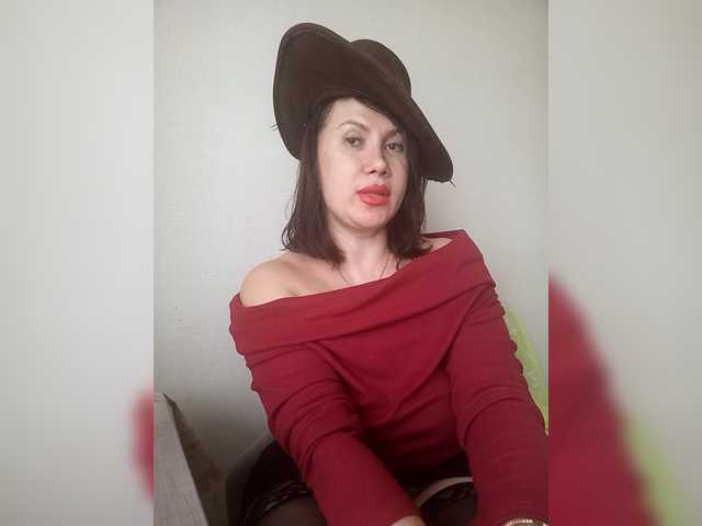 RoxySexy's BongaCams show and profile