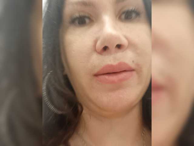 RoxySexy live cam on BongaCams