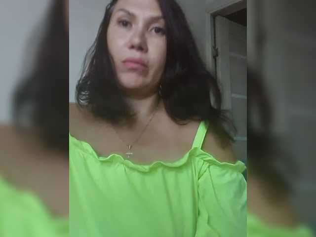 RoxySexy live cam on BongaCams