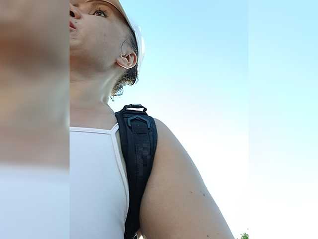 RoxySexy live cam on BongaCams
