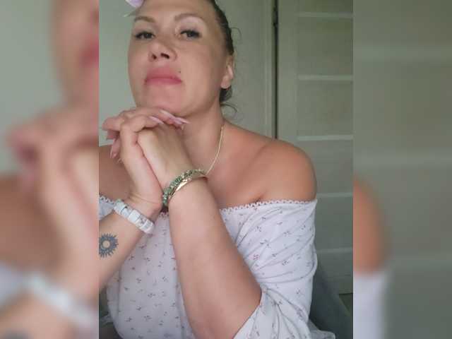 RoxySexy live cam on BongaCams